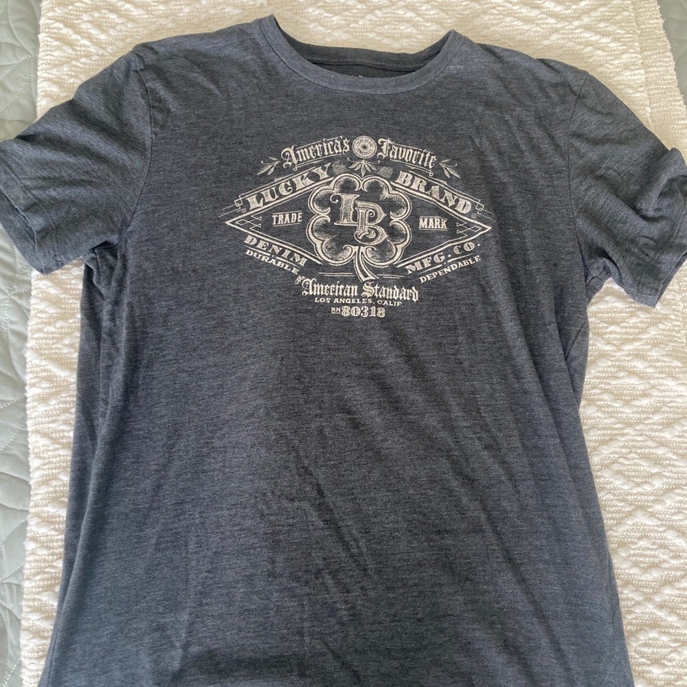 Lucky Brand Men's Gray T-Shirt